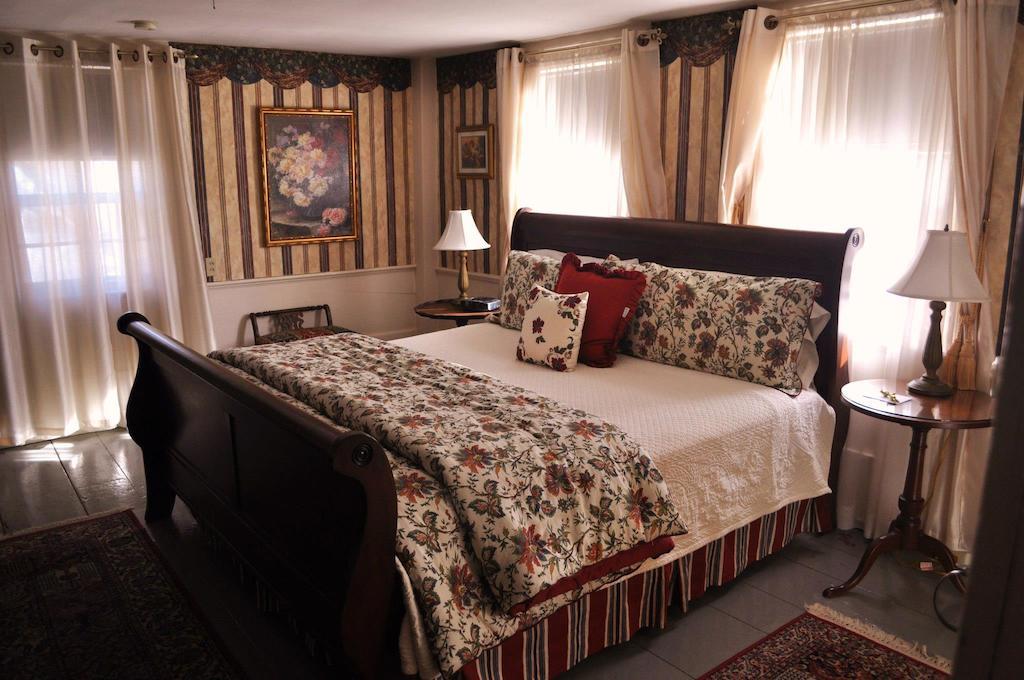 Colby Hill Inn Henniker Kamer foto