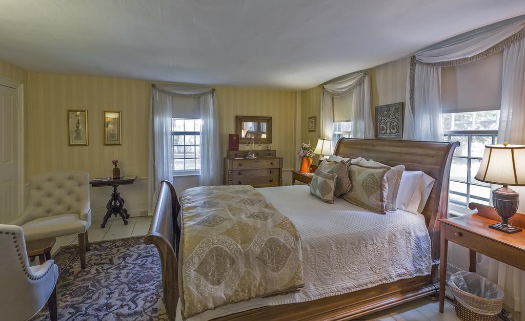 Colby Hill Inn Henniker Buitenkant foto